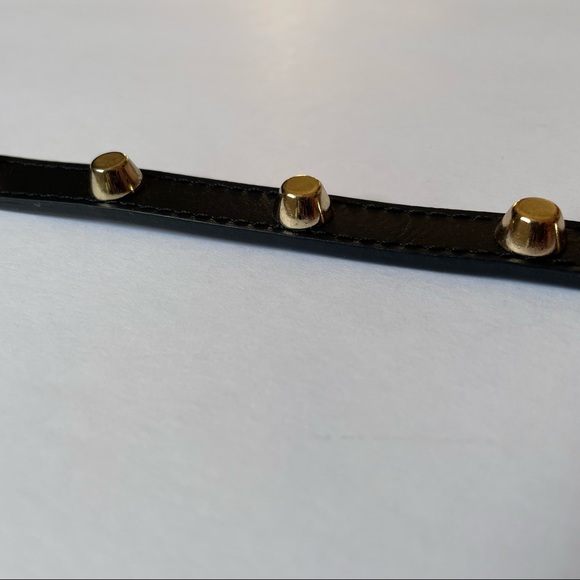 Target Black skinny belt with gold studs Size small - Picture 4 of 5